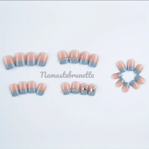 French Tip 3D Rhinestone Press On Nails - Picture 6 of 15